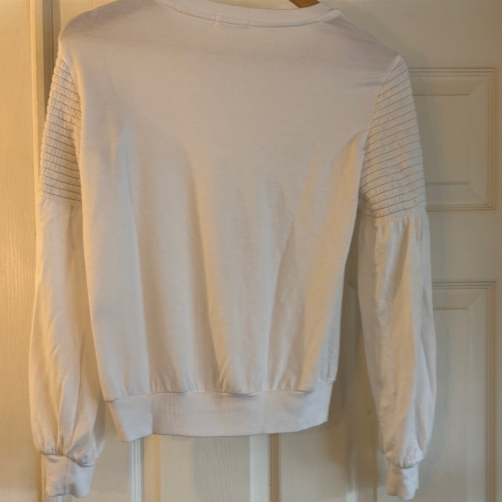 LA made Soft White Ribbed Top - Picture 4 of 4